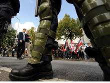 Brauner Ärger vor der Tür